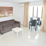 Apartmán Square *