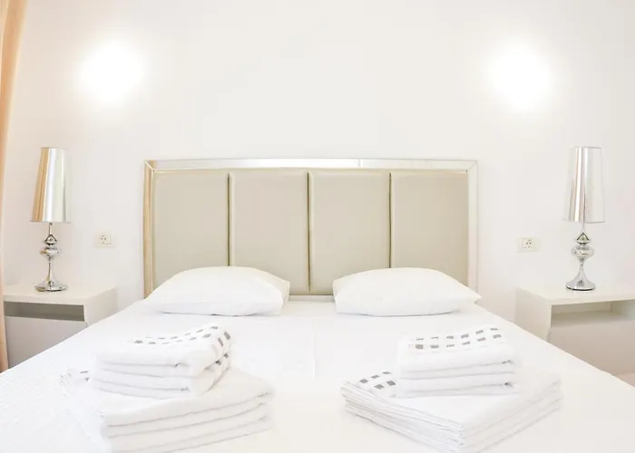 Square 布加勒斯特